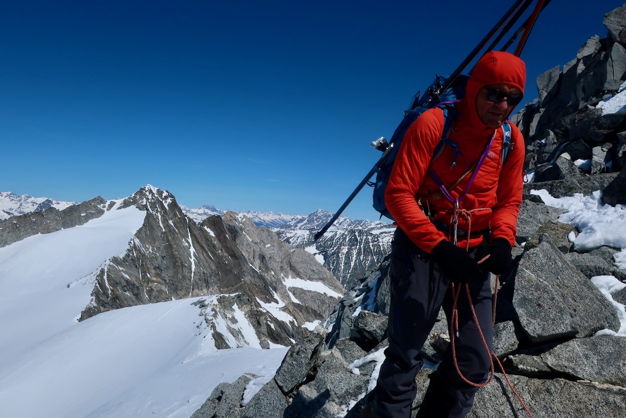 J2 Thierry dans la descente du Sissone