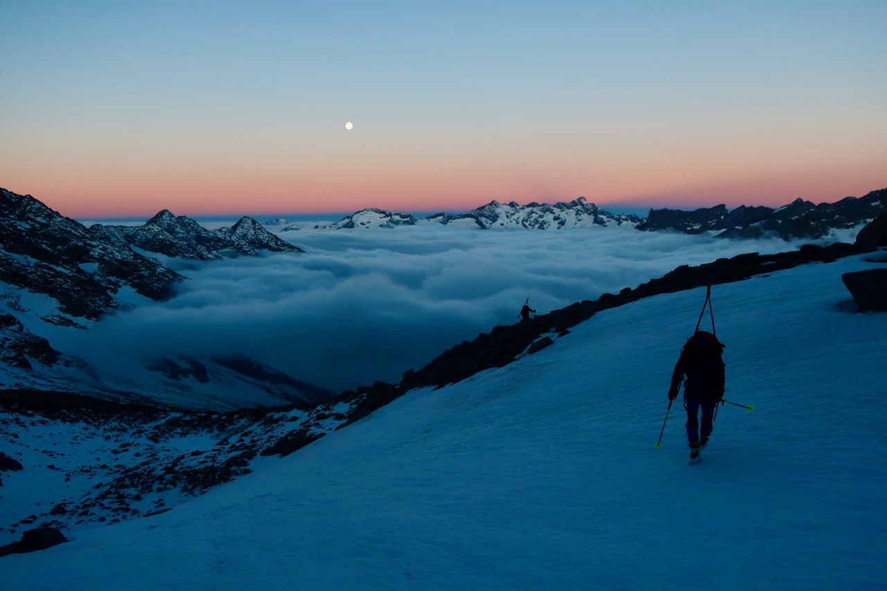 Dans l'ascension de la 