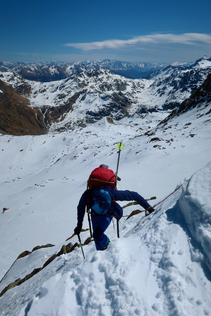 J4 Passage délicat de la Bocchetta di caspoggio