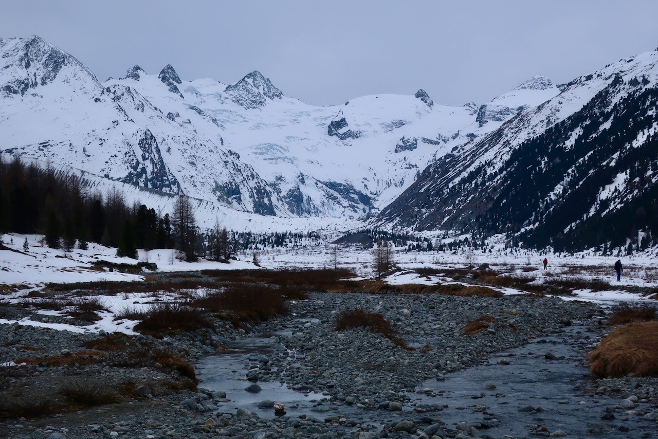 J7 Nous cherchons les dernières langues de neige pour glisser encore