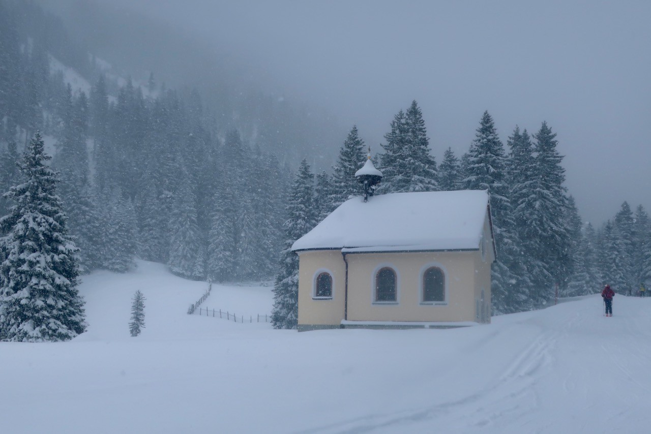 J4 Chapelle dans la descente vers Ischgl