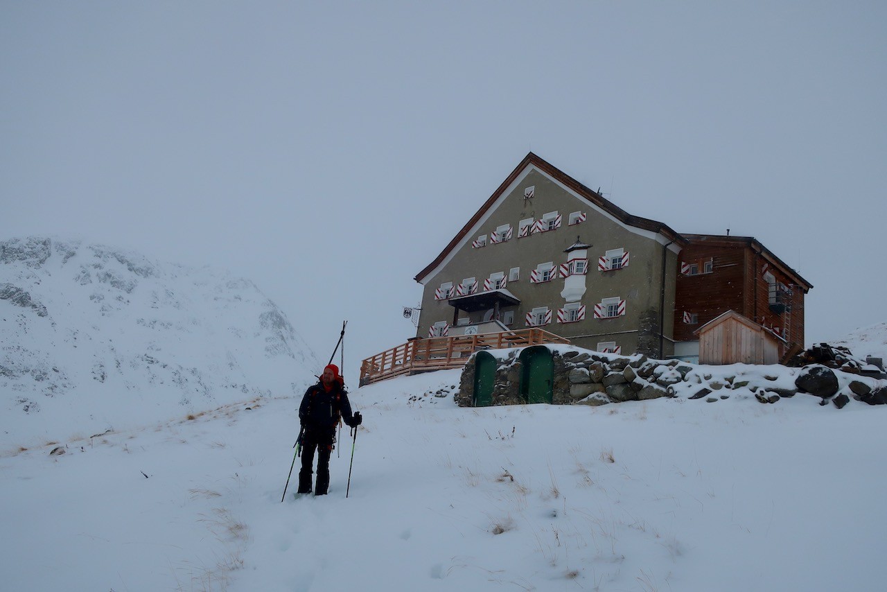 J6 On quitte Hochjoch Hospiz pour rejoindre le fond du vallon