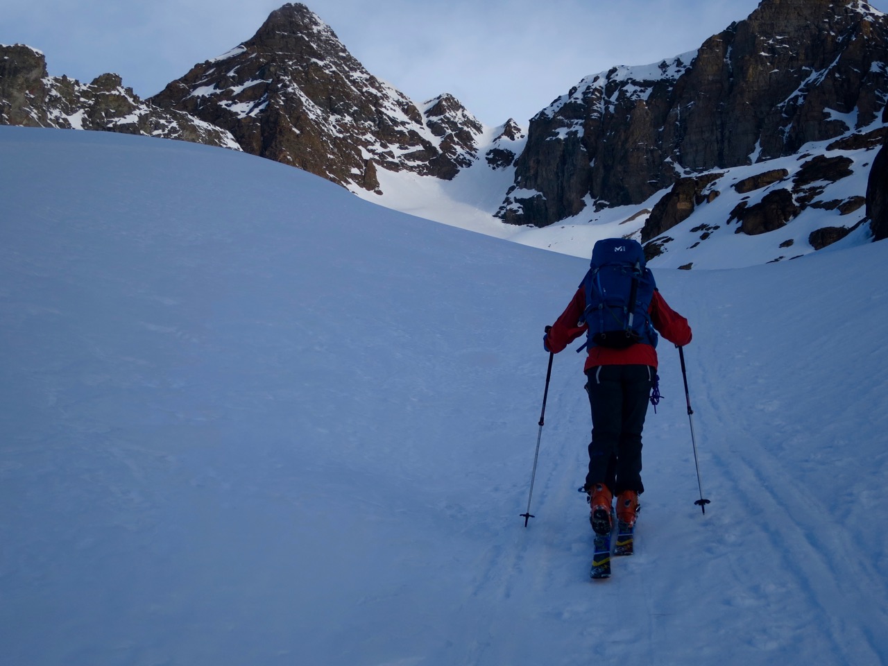 Montée vers le pas du Bouquetin