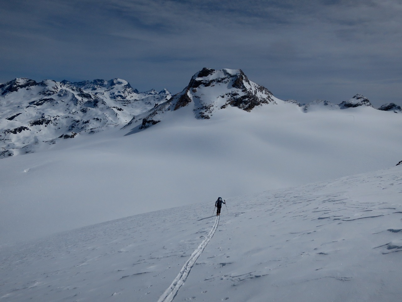 Col de Rhèmes calabre - Au fond le Grand Paradis