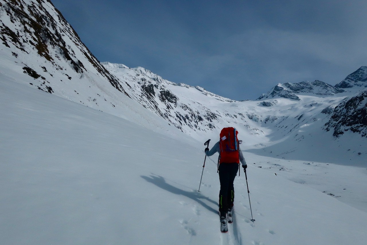 J4 Premières pentes pour s'élever sur la moraine de Schlegeis Ferner