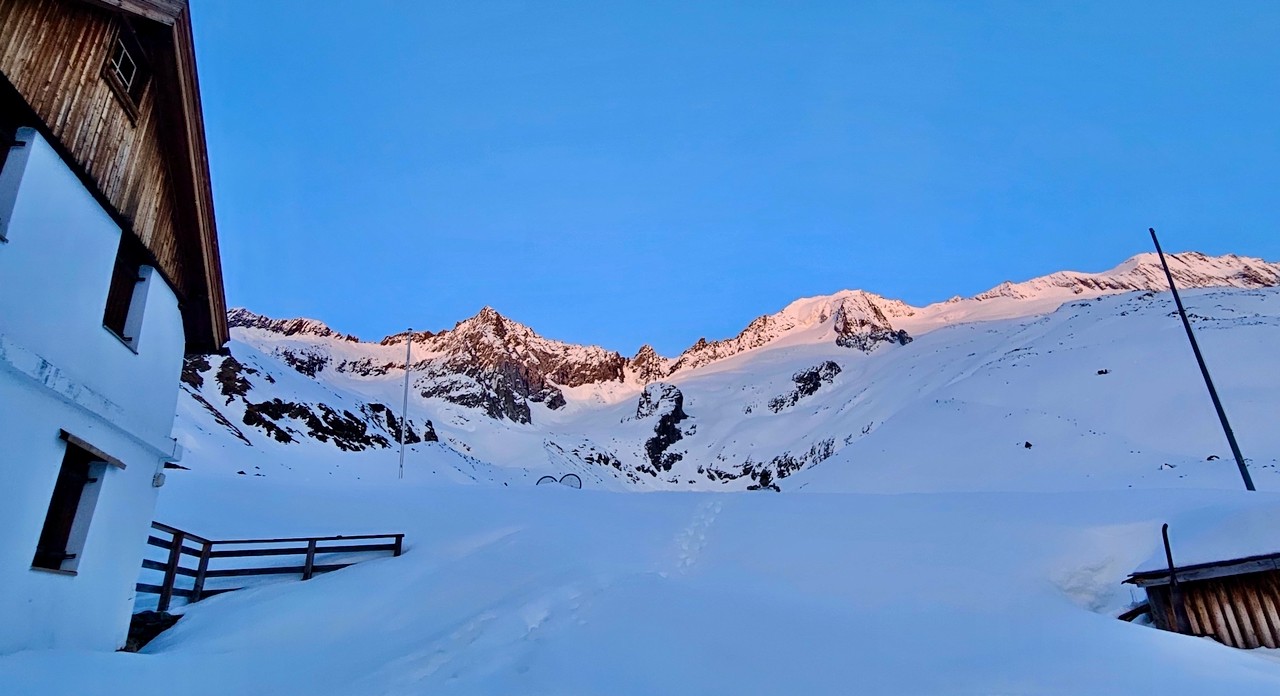 J4 Derniers rayons vers la crête que nous devons traverser demain