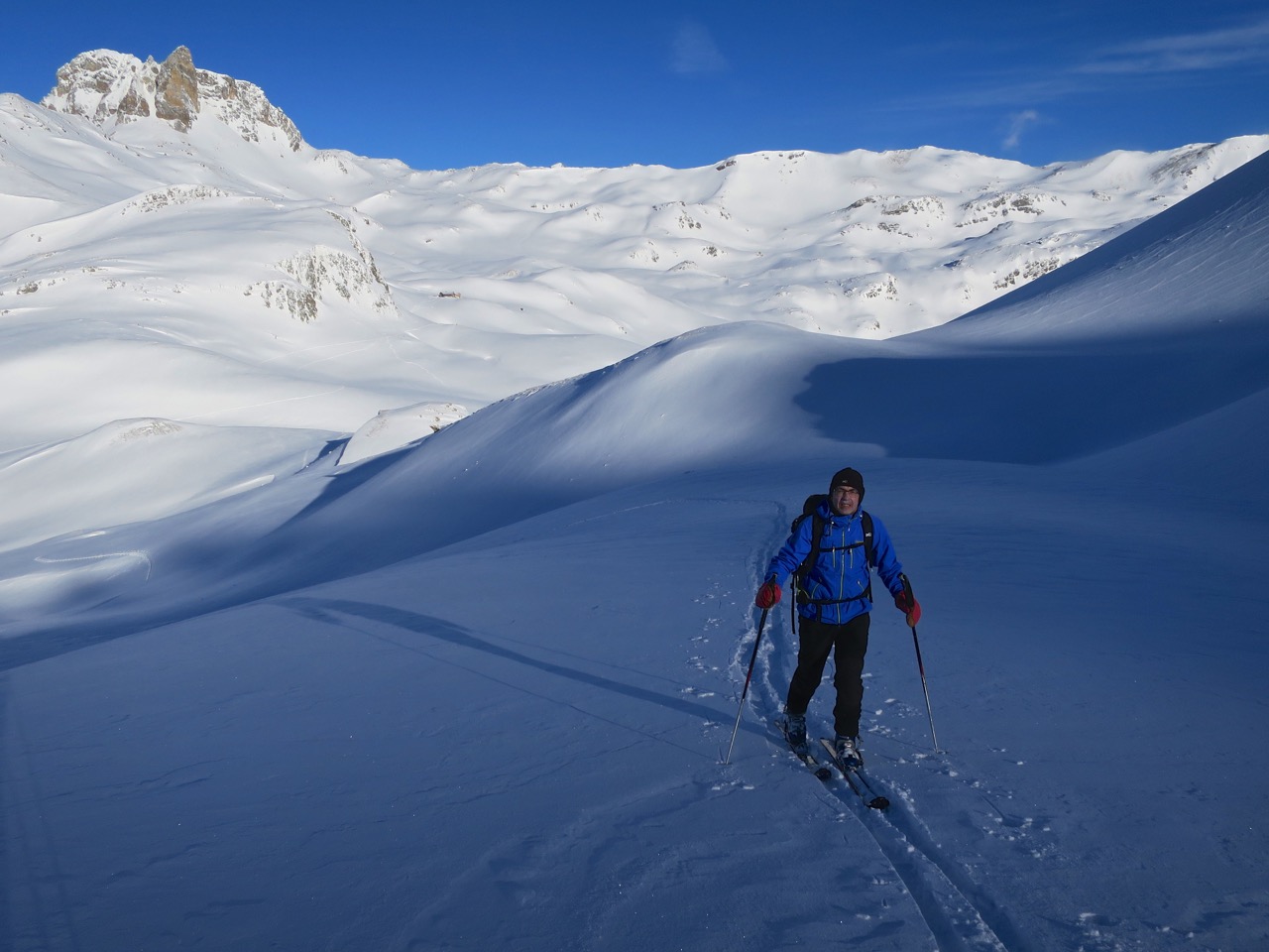 Départ du refuge vers l'Est