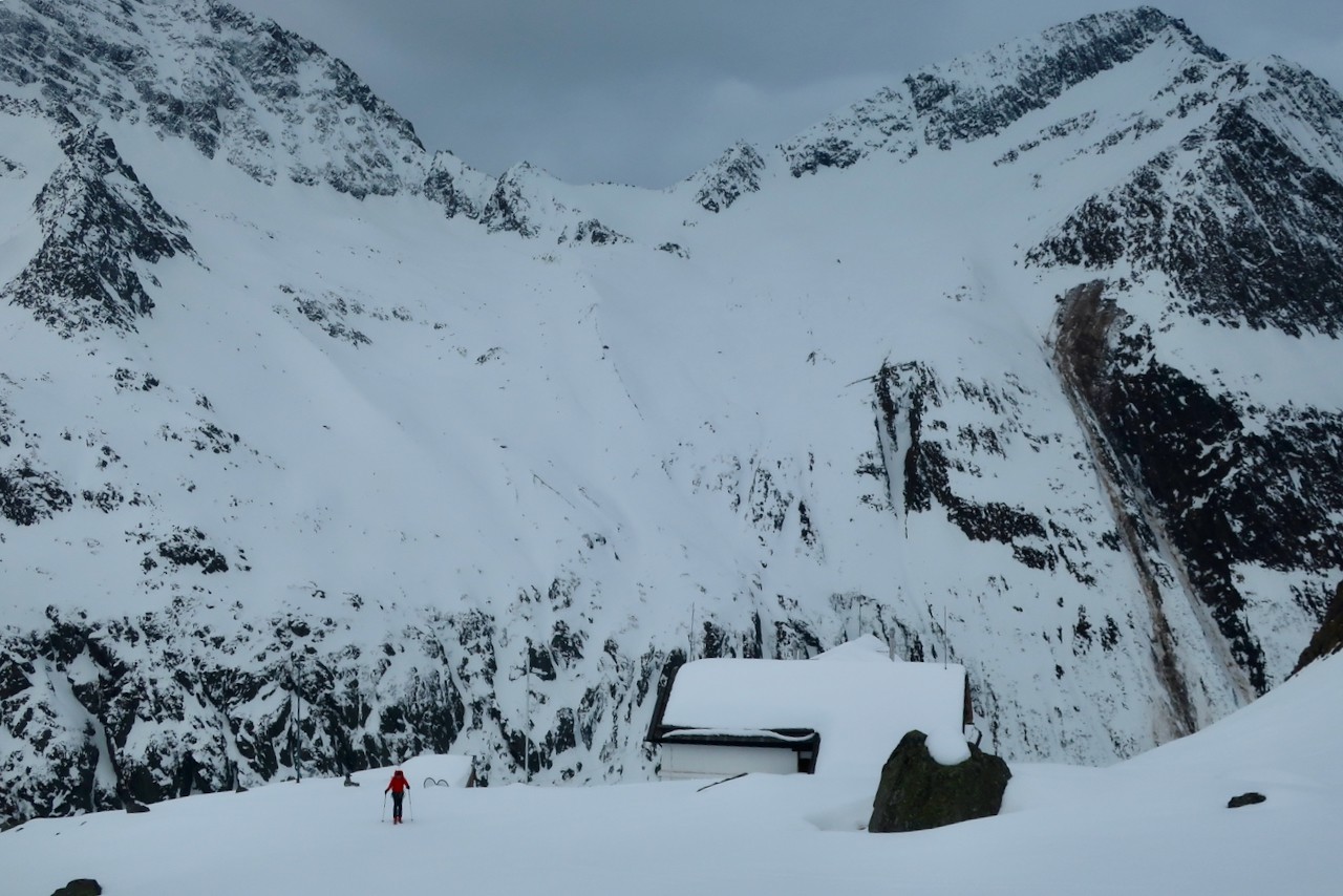 J5 Ambiance froide en quittant le refuge