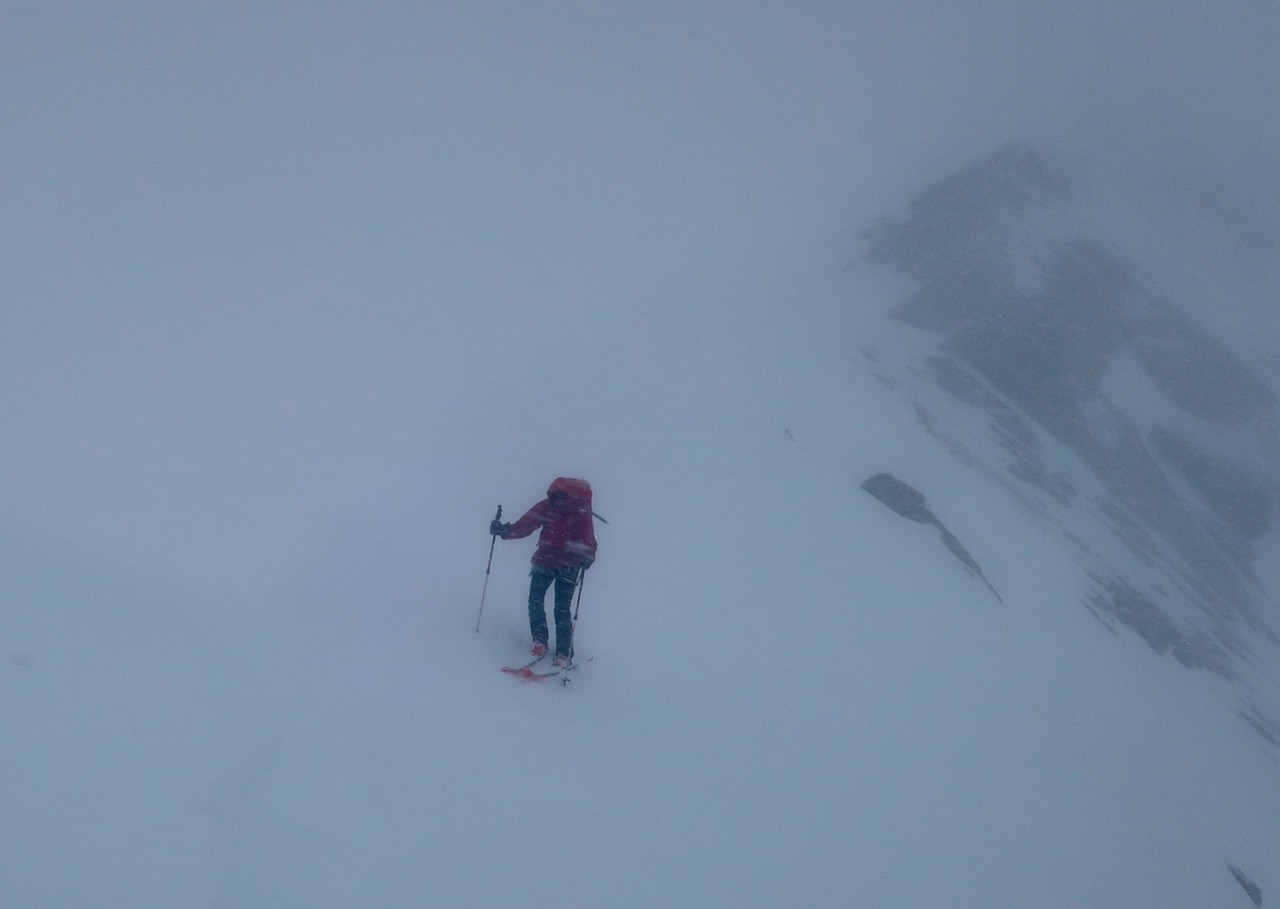 J5 Descente compliquée vers le refuge .... entre les crevasses, et les barres rocheuses