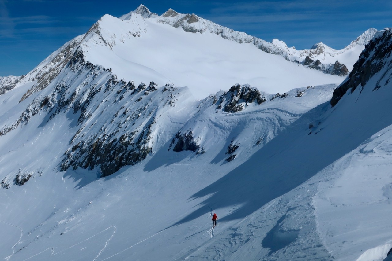 J6 Arrivée sur la crête. Vue sur le Breithock