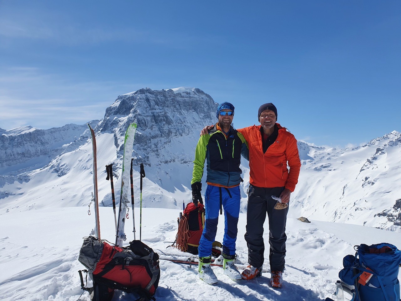 J7 Nicolas et Thierry devant la Face Nord du Tödi.. On y était hier !