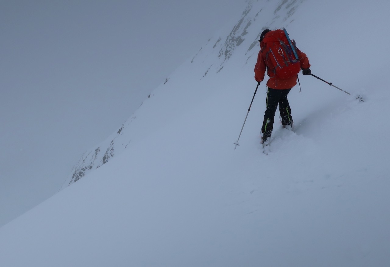 J7 Descente très délicate versant Est. 