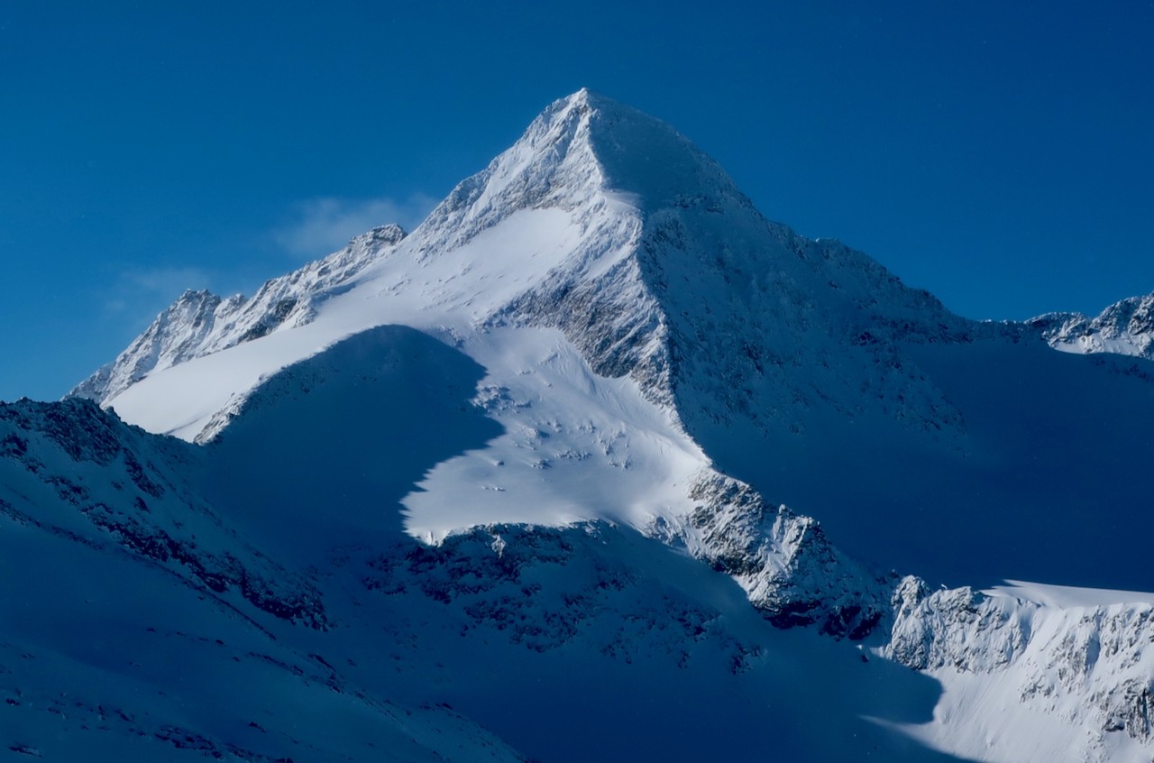 J9 Le Grossergeiger. Une bien belle montagne