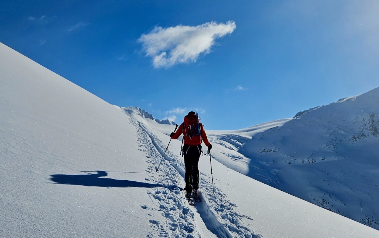 J9 Trace parfaite et ciel bleu d'azur