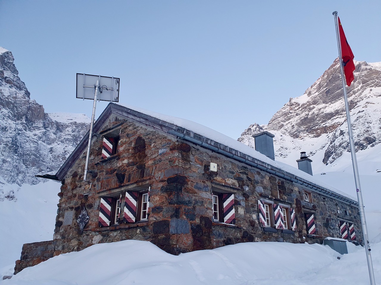 J6 Arrivée à Fridolin Hütte après une très grosse journée